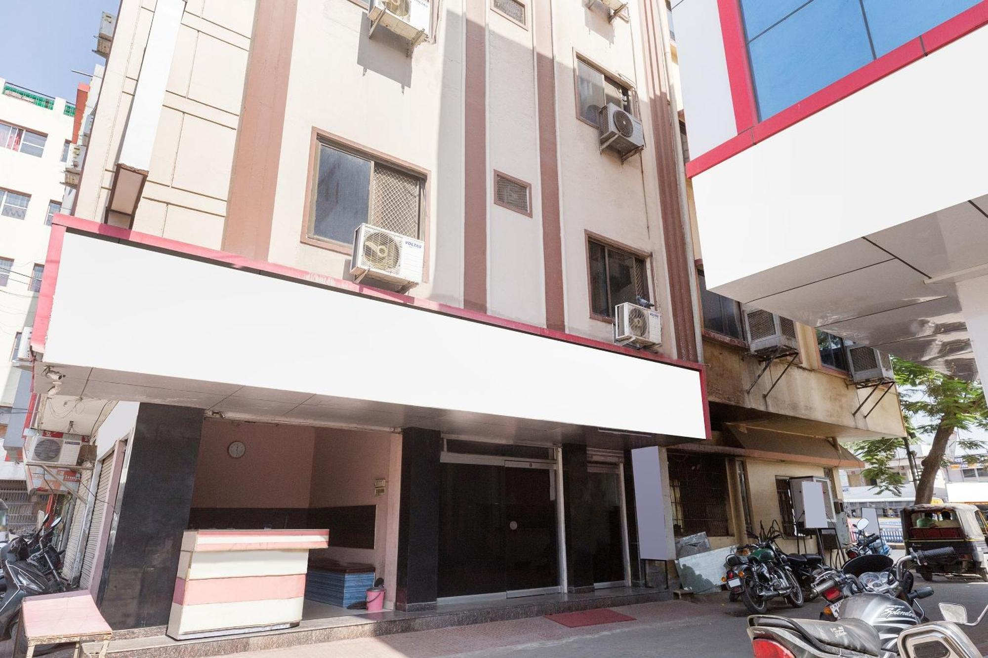 Hotel O Utsav Udaipur Kültér fotó